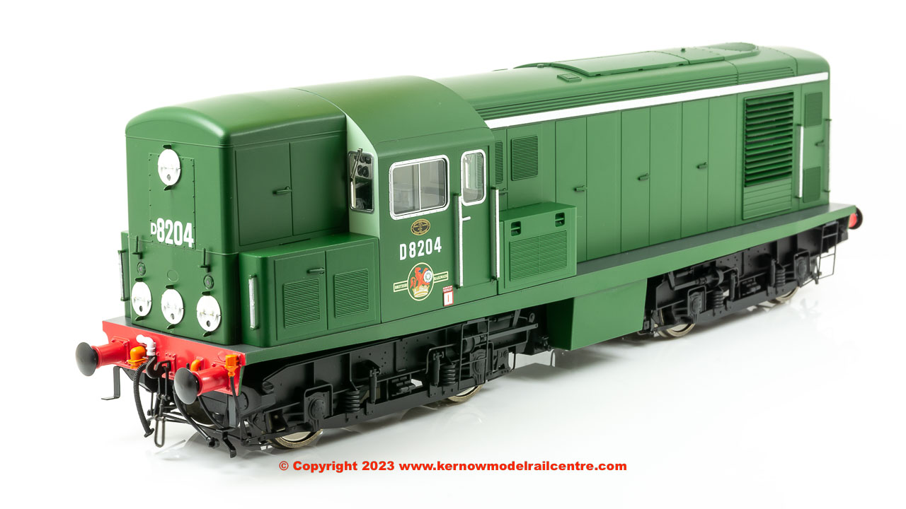 E84704 EFE Rail Class 15 D8204 BR Green (Late Crest)